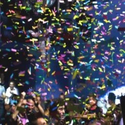 MagicFX Handmatige Confetti Shooter 28cm Multicolor