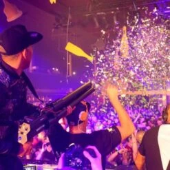 MagicFX Confetti Shooter Handmatig 50cm Paars